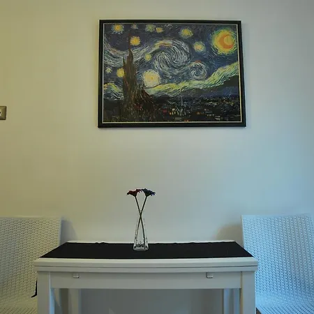 Aurora Apartment *
